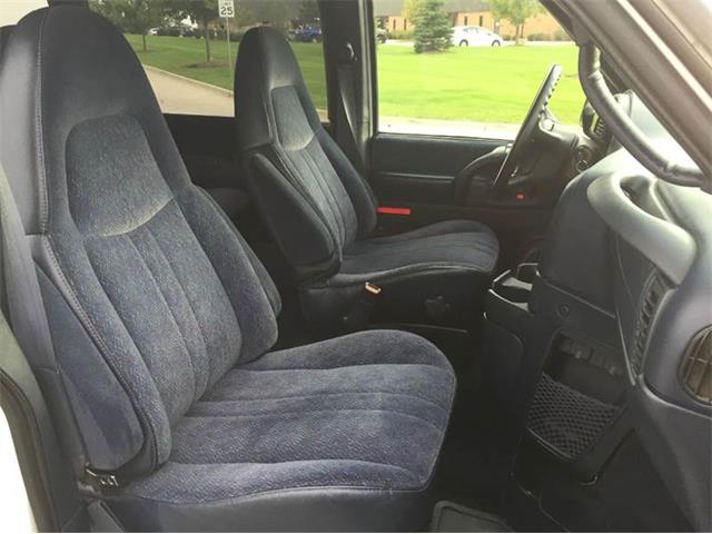 1999 GMC Safari (CC-906348) for sale in East Dundee , Illinois