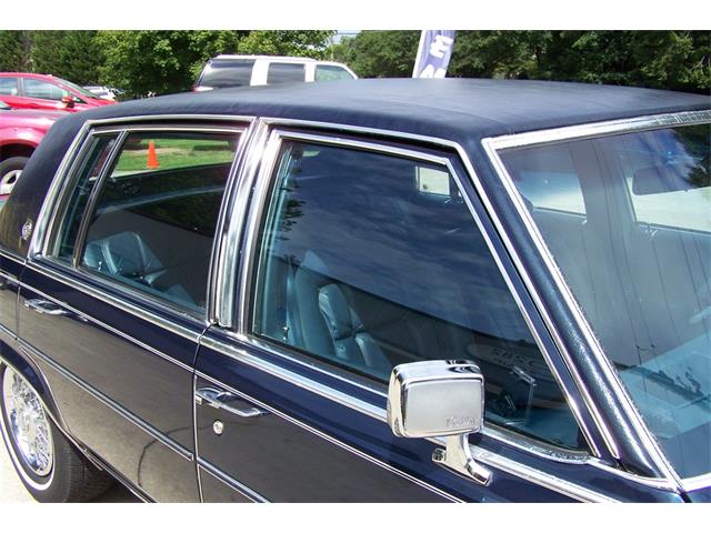 1982 Cadillac Fleetwood (CC-900648) for sale in Canton, Georgia