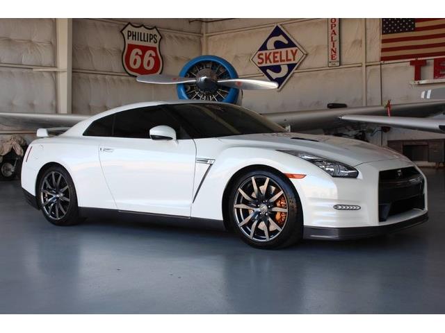 2013 Nissan GT-R (CC-906826) for sale in Addison, Texas