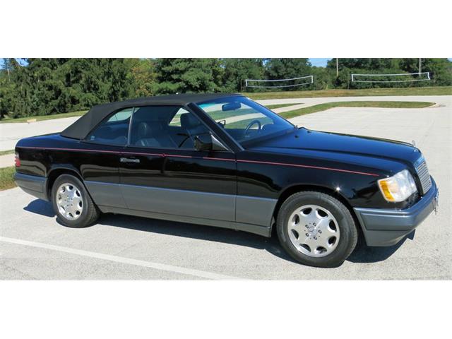 1995 Mercedes Benz E320 (CC-907350) for sale in West Chester, Pennsylvania