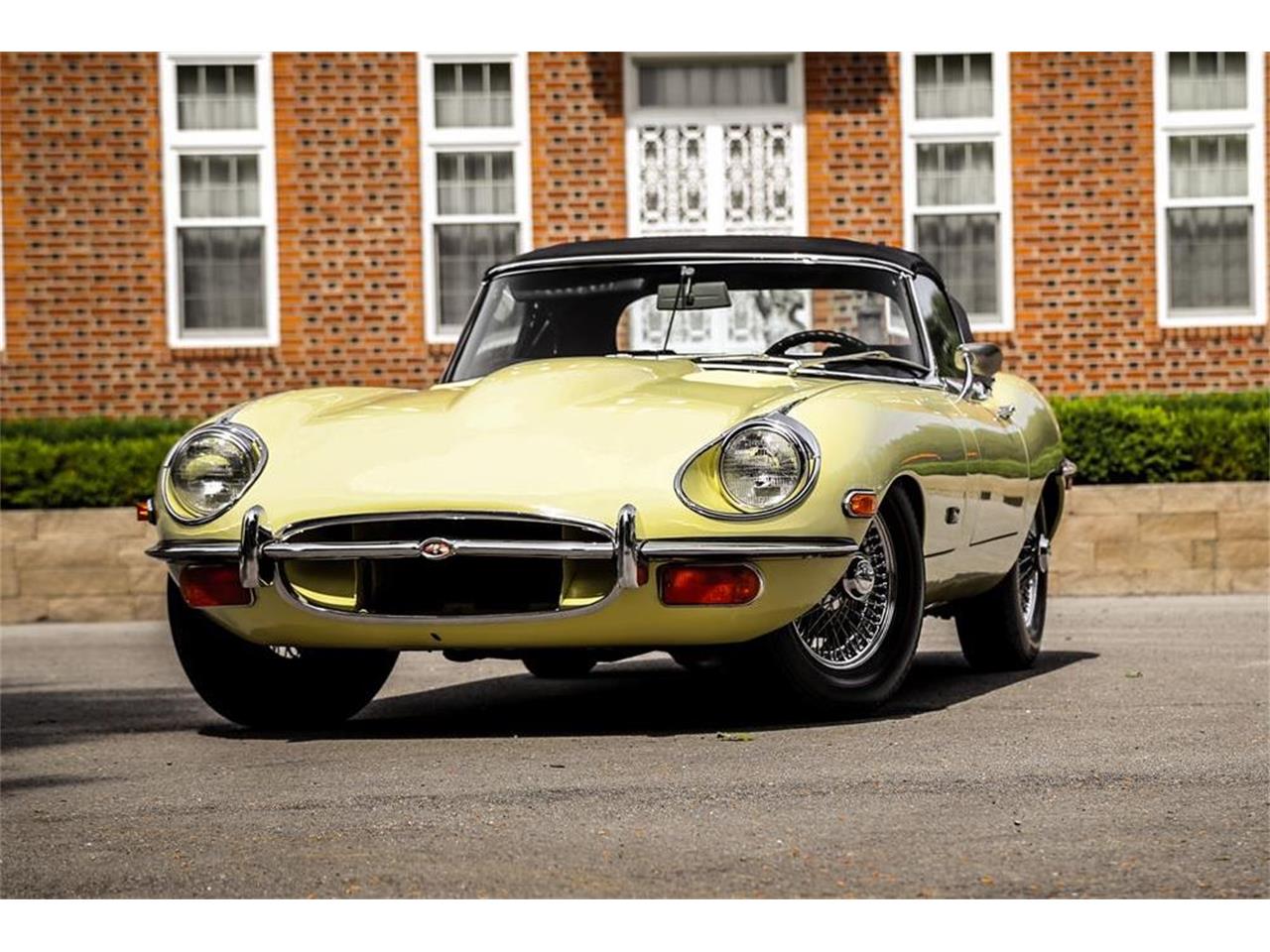 Jaguar e type 1971