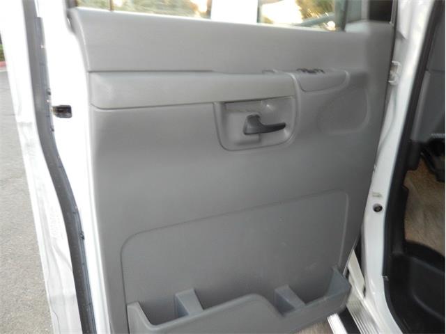 2003 Coachmen 210 CB 21 FT CLASS C V10 (CC-908637) for sale in Ontario, California
