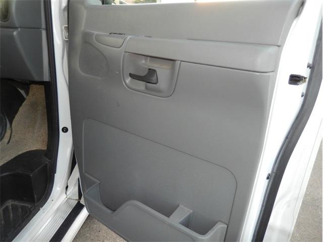 2003 Coachmen 210 CB 21 FT CLASS C V10 (CC-908637) for sale in Ontario, California