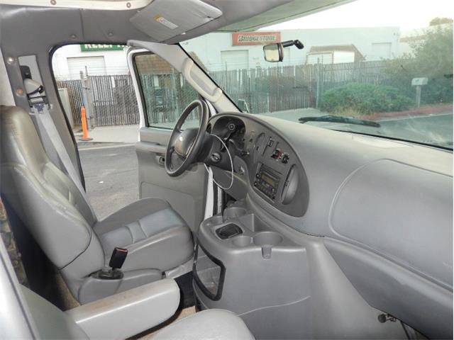 2003 Coachmen 210 CB 21 FT CLASS C V10 (CC-908637) for sale in Ontario, California
