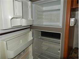 2003 Coachmen 210 CB 21 FT CLASS C V10 (CC-908637) for sale in Ontario, California