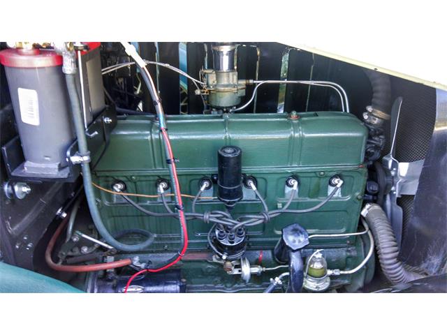 1932 Pontiac Dual Sidemount Deluxe Coupe (CC-908761) for sale in auburn, California