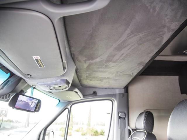 2015 Airstream Autobahn (CC-910127) for sale in Houston, Texas