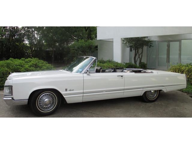 1967 Imperial CROWN CVTBLE (CC-913207) for sale in Palm Springs, California