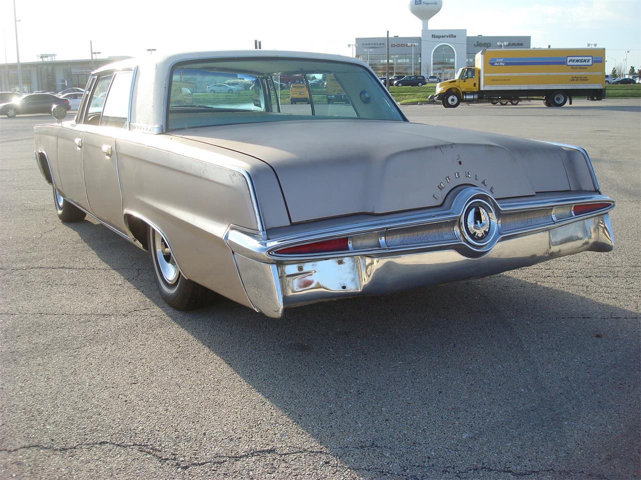 Chrysler imperial 1965