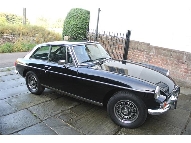 1975 MG B GT (CC-914487) for sale in London, UK