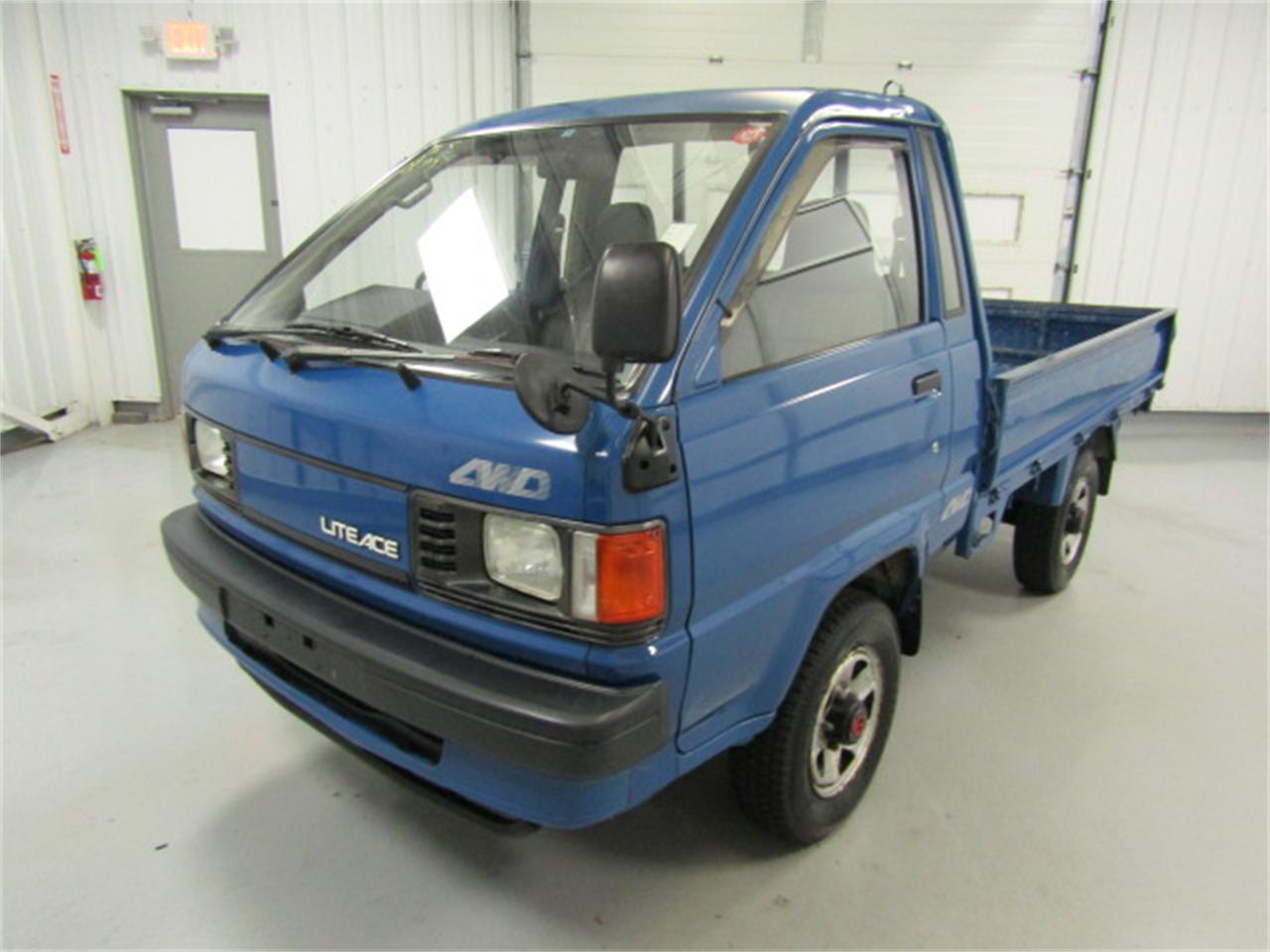 Toyota lite ace 1990