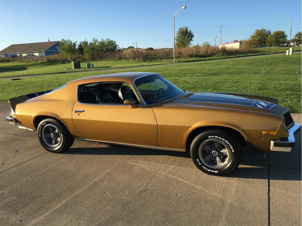 Chevrolet camaro 74 года