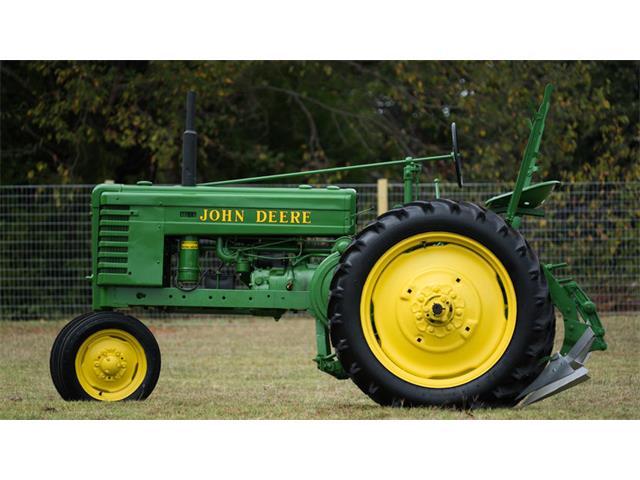 1945 John Deere Tractor (CC-915201) for sale in Dallas, Texas