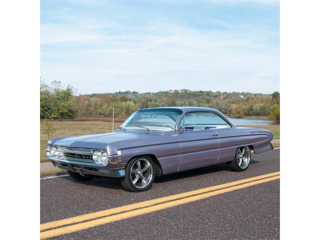1961 Oldsmobile Dynamic 88 Custom Coupe (CC-919233) for sale in St. Louis, Missouri