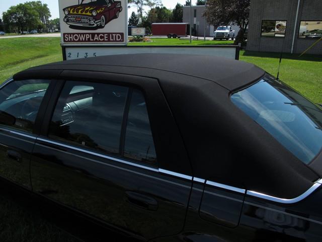 2000 Cadillac DeVille (CC-919806) for sale in Troy, Michigan