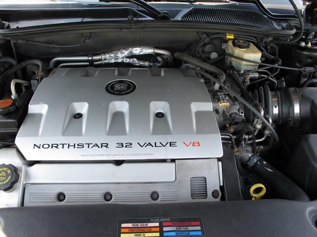 2000 Cadillac DeVille (CC-919806) for sale in Troy, Michigan