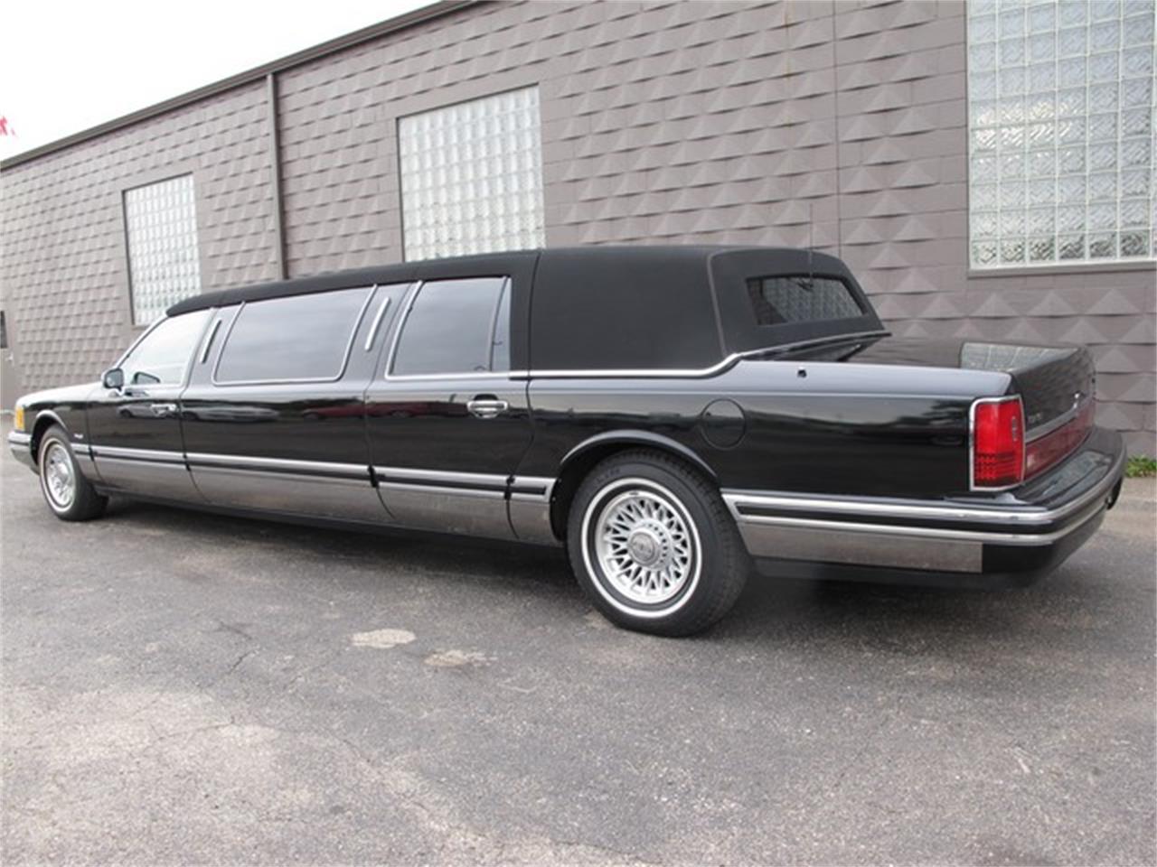 1993 Lincoln Town Car for Sale | ClassicCars.com | CC-919809