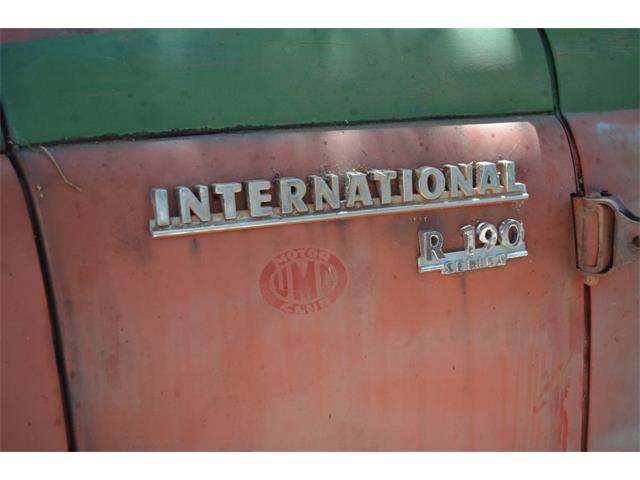 1953 International R-190 (CC-922509) for sale in Santa Ynez, California