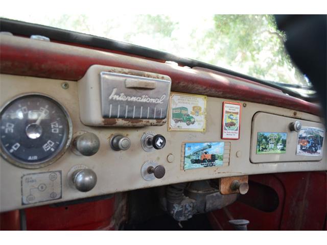 1953 International R-190 (CC-922509) for sale in Santa Ynez, California