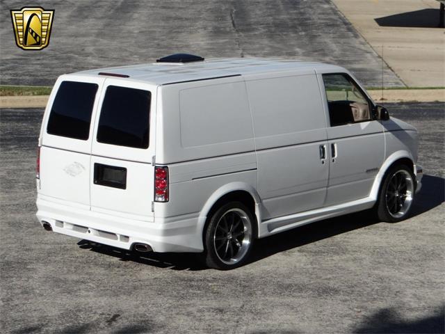 1998 GMC Safari (CC-923315) for sale in O'Fallon, Illinois