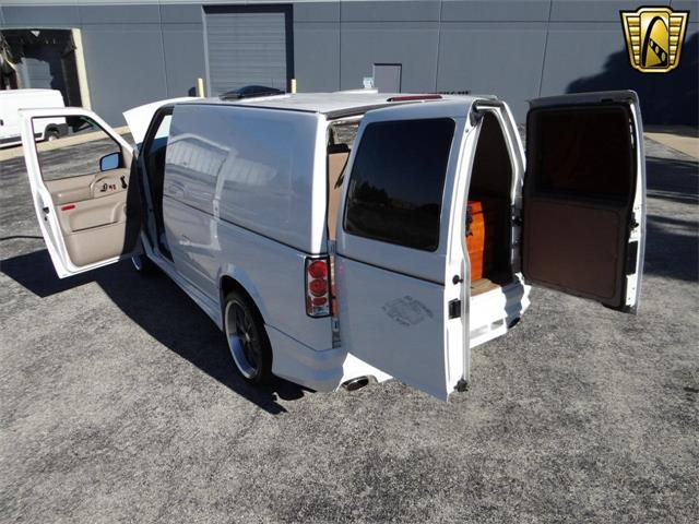 1998 GMC Safari (CC-923315) for sale in O'Fallon, Illinois
