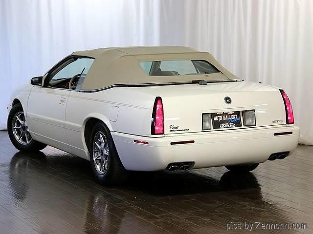 2002 Cadillac Eldorado (CC-923416) for sale in Addison, Illinois