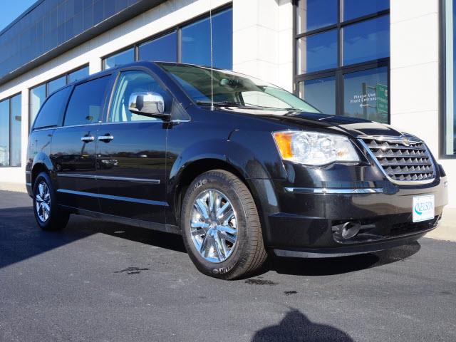 2010 Chrysler Town & Country (CC-925231) for sale in Marysville, Ohio