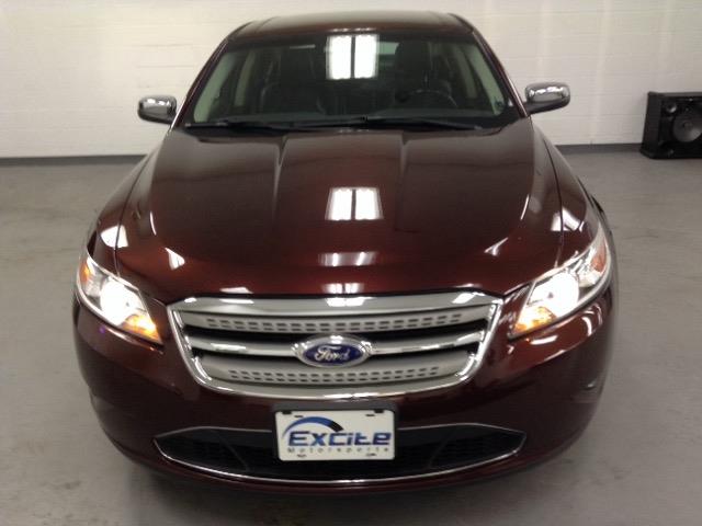 2010 Ford Taurus (CC-925321) for sale in Vestal, New York