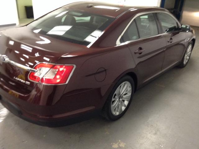 2010 Ford Taurus (CC-925321) for sale in Vestal, New York