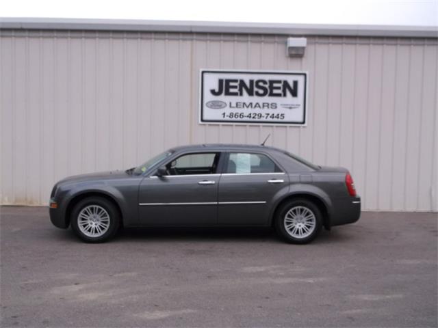 2008 Chrysler 300 (CC-926044) for sale in Sioux City, Iowa