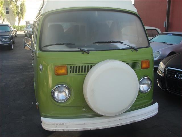 1977 Volkswagen Bus (CC-926188) for sale in Los Angeles, California