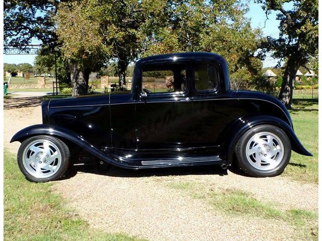 1932 Ford 5 WINDOW CUSTOM COUPE for Sale | ClassicCars.com | CC-927199