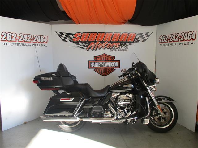 2016 Harley-Davidson® FLHTCU - Electra Glide® Ultra Classic® (CC-928079) for sale in Thiensville, Wisconsin