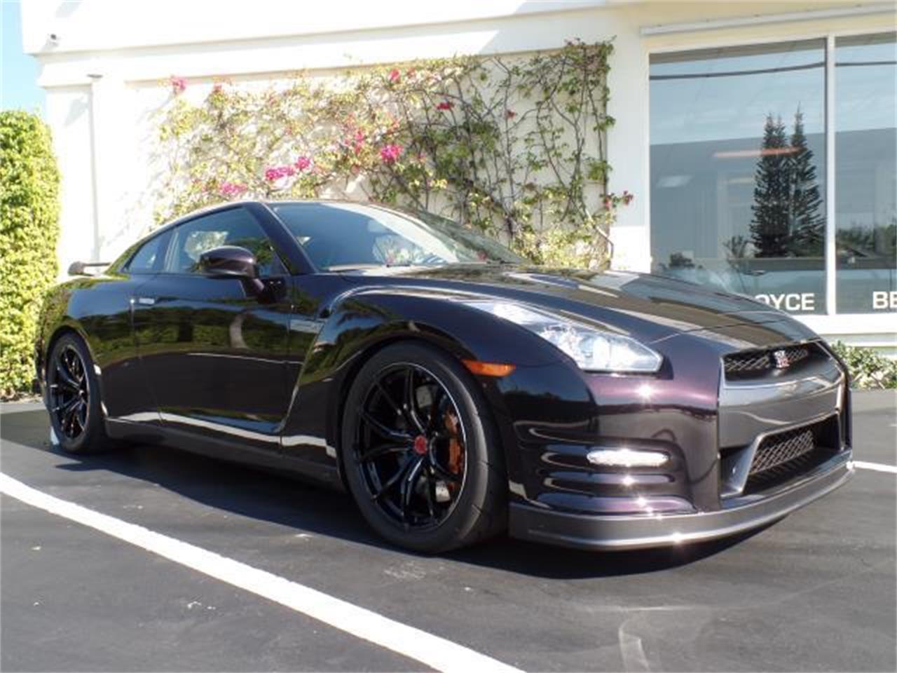 14 Nissan Gt R Midnight Opal Special Edition Alpha 12 For Sale Classiccars Com Cc