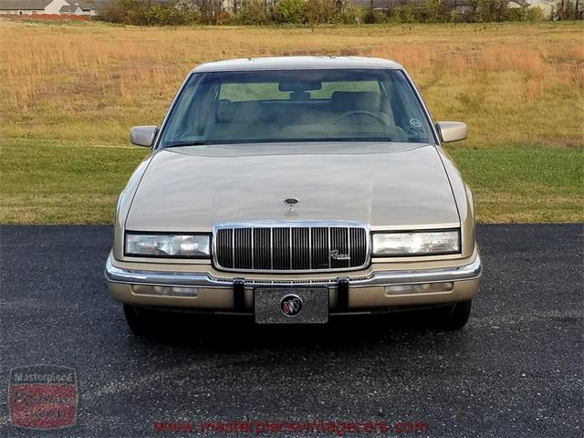 1992 Buick Riviera (CC-930028) for sale in Whiteland, Indiana
