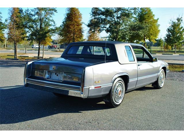 1989 Cadillac DeVille (CC-932930) for sale in Lakeland, Florida