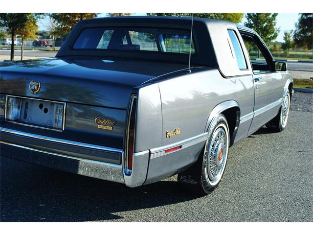 1989 Cadillac DeVille (CC-932930) for sale in Lakeland, Florida