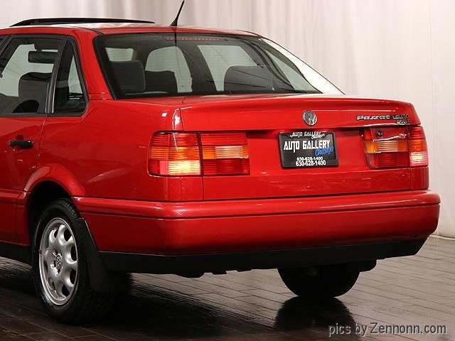 1996 Volkswagen Passat (CC-934372) for sale in Addison, Illinois