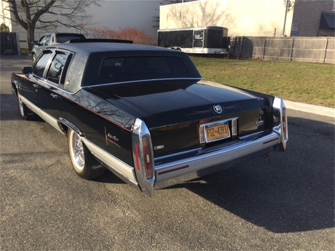 Cadillac brougham 1990