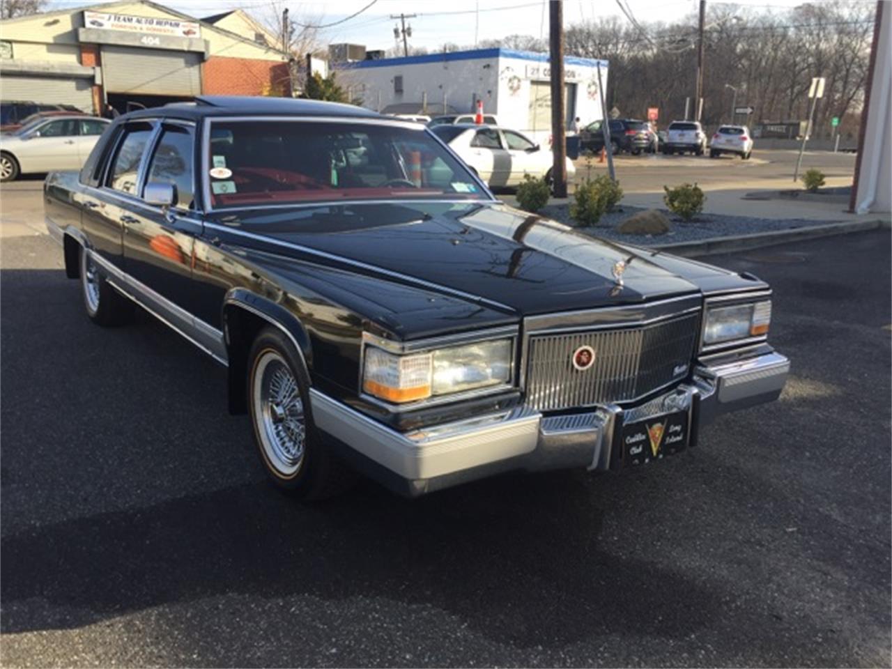 Cadillac brougham 1990