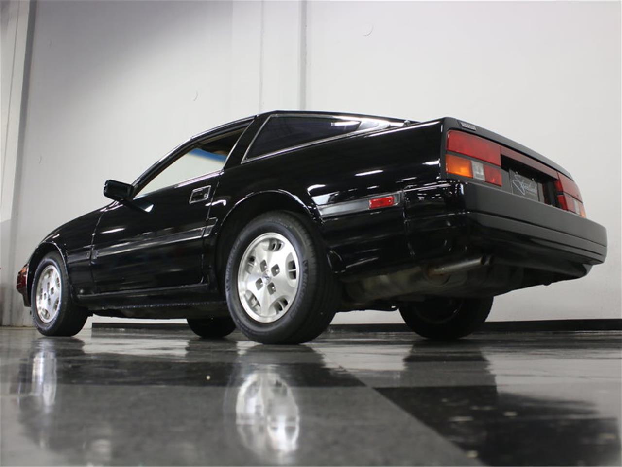 Nissan 300zx 1985 года