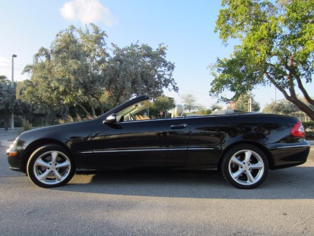 2004 Mercedes Benz CLKCLK320 (CC-937019) for sale in Delray Beach, Florida