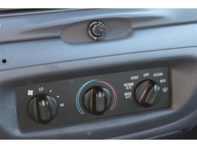 2000 Ford Crown Victoria Police Pkg (CC-930833) for sale in Lynnwood, Washington