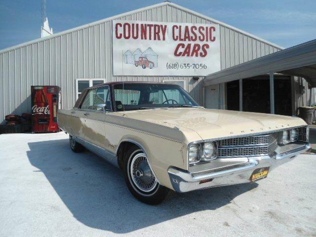 1968 Chrysler New Yorker (CC-938340) for sale in Staunton, Illinois