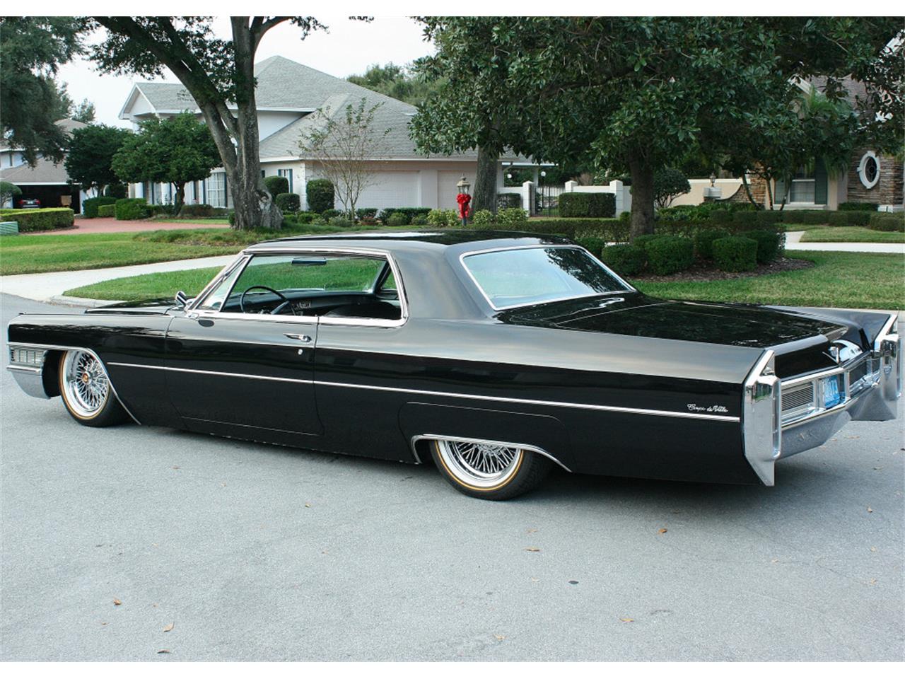 Cadillac coupe deville 1965