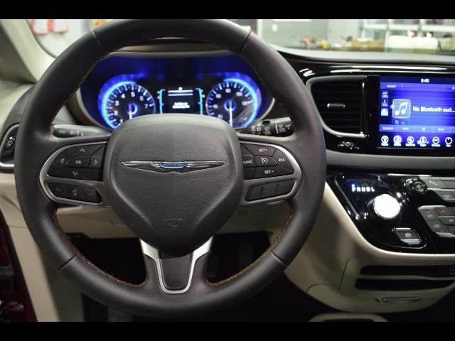 2017 Chrysler PacificaTouring-L (CC-939932) for sale in Bismarck, North Dakota