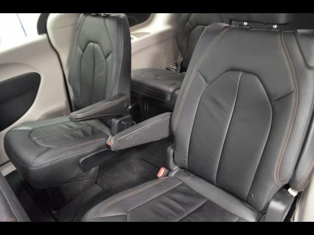 2017 Chrysler PacificaTouring-L (CC-939932) for sale in Bismarck, North Dakota