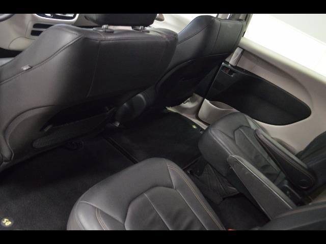 2017 Chrysler PacificaTouring-L (CC-939932) for sale in Bismarck, North Dakota