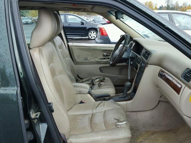 1998 Volvo V70 (CC-941109) for sale in Online, No state