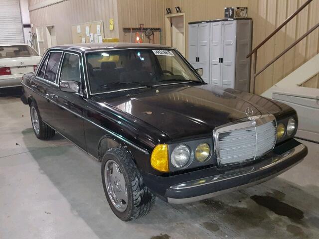 1980 Mercedes Benz 200 - 290 (CC-941399) for sale in Online, No state